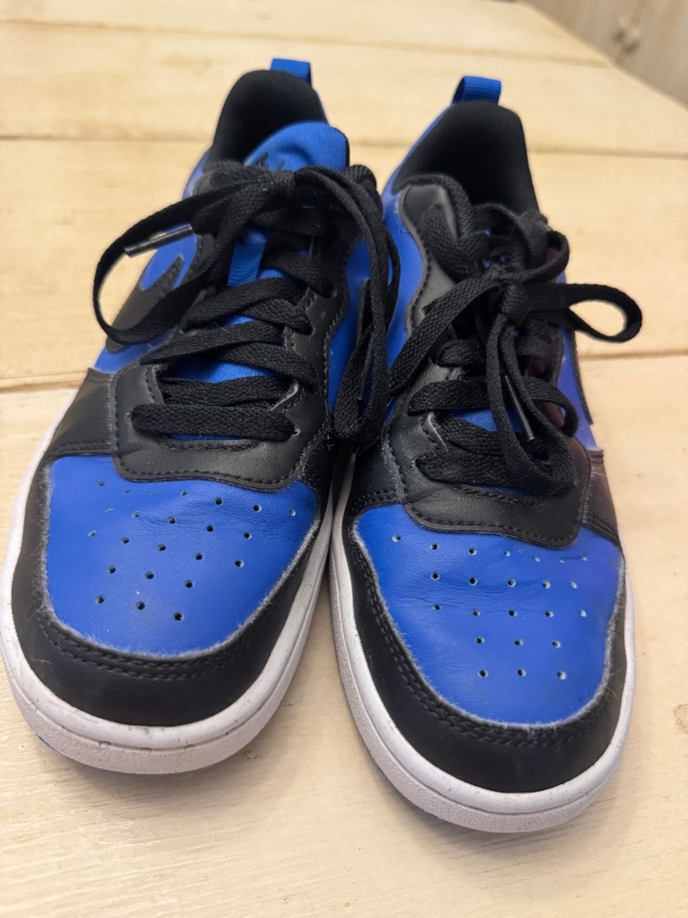 4.5 Blue & Black Nike Dunks